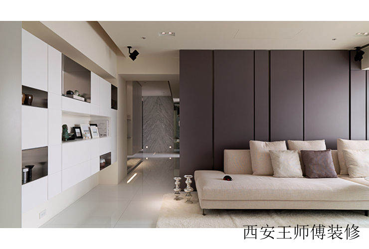简约公寓客厅 实木背景墙设计