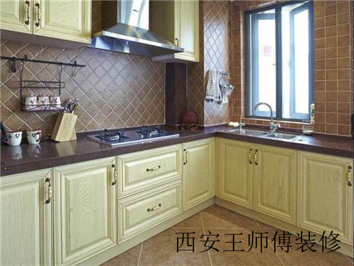 厨柜颜色哪种好看 橱柜色彩搭配注意事项