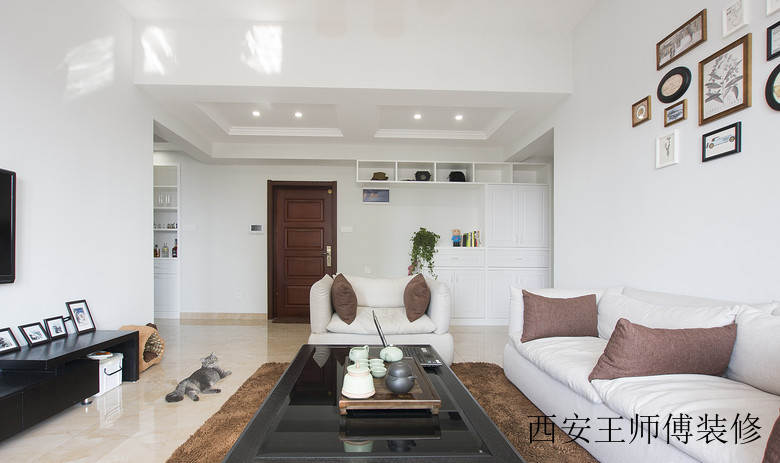 明亮简约现代三居装潢设计
