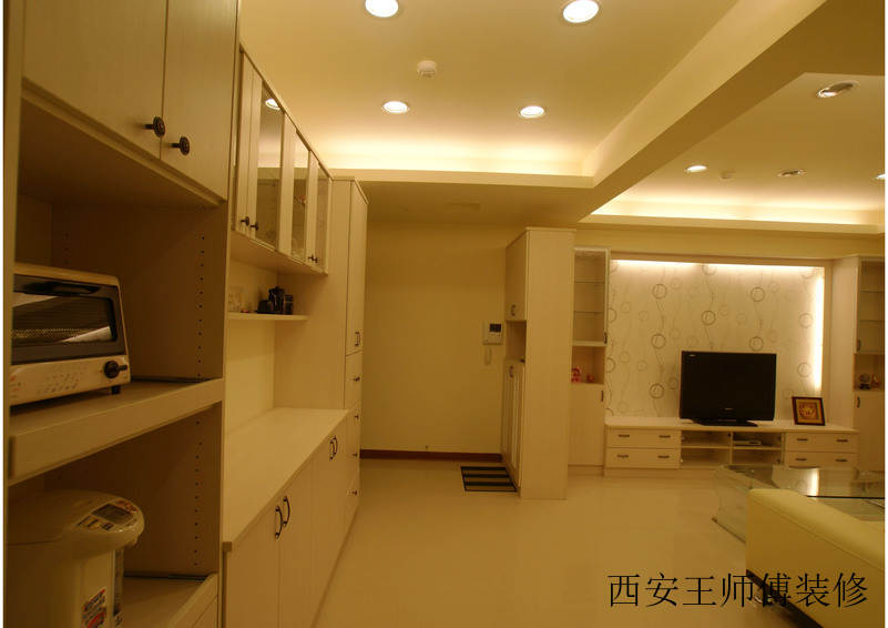 现代家居过道收纳柜设计