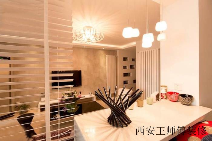 唯美简约客餐厅隔断设计