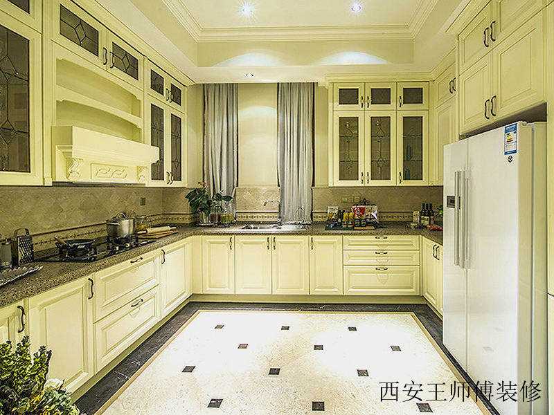淡绿色欧式古典风格厨房装修图片