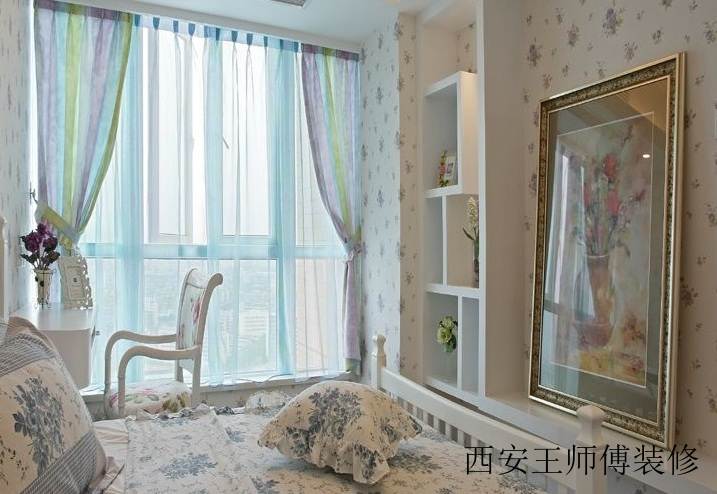 清爽简约碎花田园风公寓卧室装饰效果图