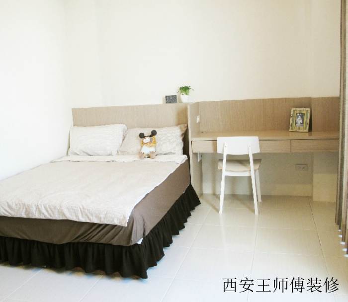 时尚简约儿童房书桌设计