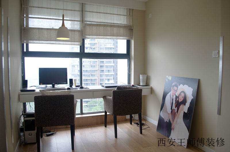 简约现代书房采光窗设计