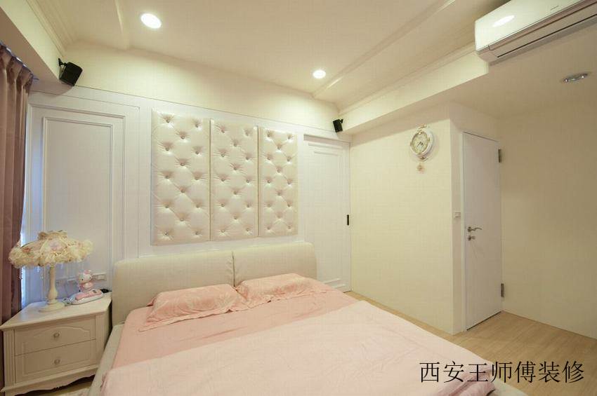 浪漫现代卧室床头软包设计