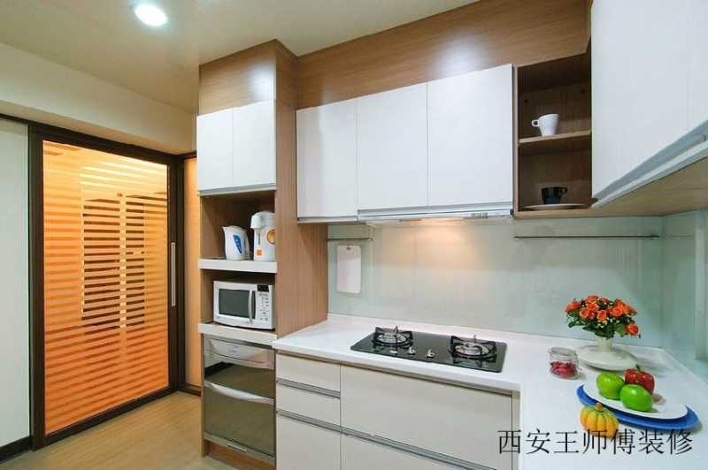 简约中式风格厨房门装饰效果图