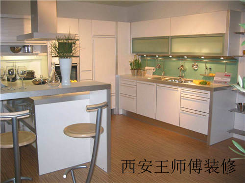 整体橱柜品牌排行榜分享 怎么清洗厨房橱柜更轻松