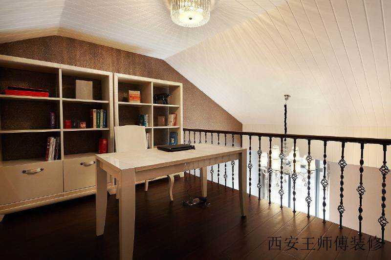 新古典主义别墅阁楼书房设计