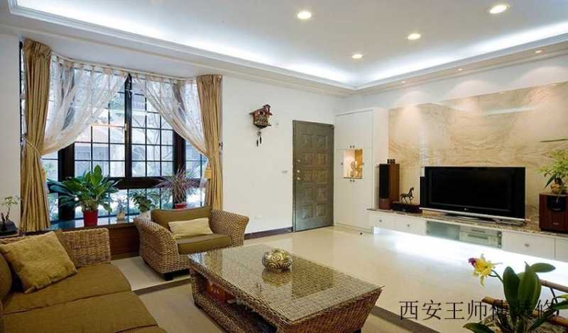 现代中式风格客厅装饰图