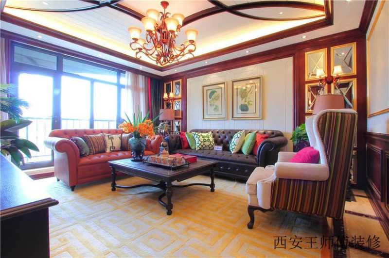 多彩东南亚装饰风格公寓客厅装潢美图