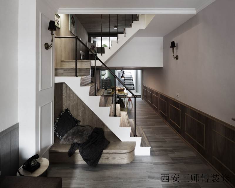 古朴美式乡村别墅楼梯简易护栏设计