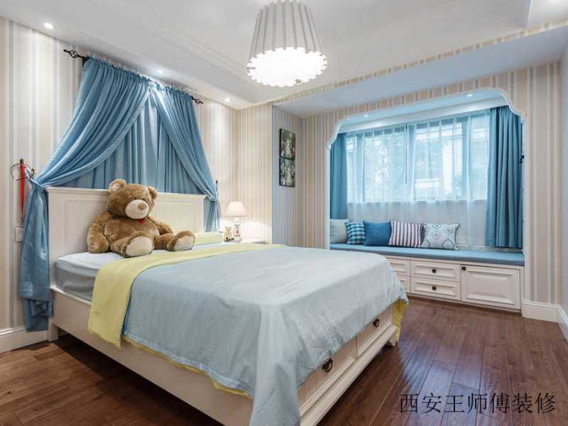 蓝色唯美美式儿童房飘窗设计装修图