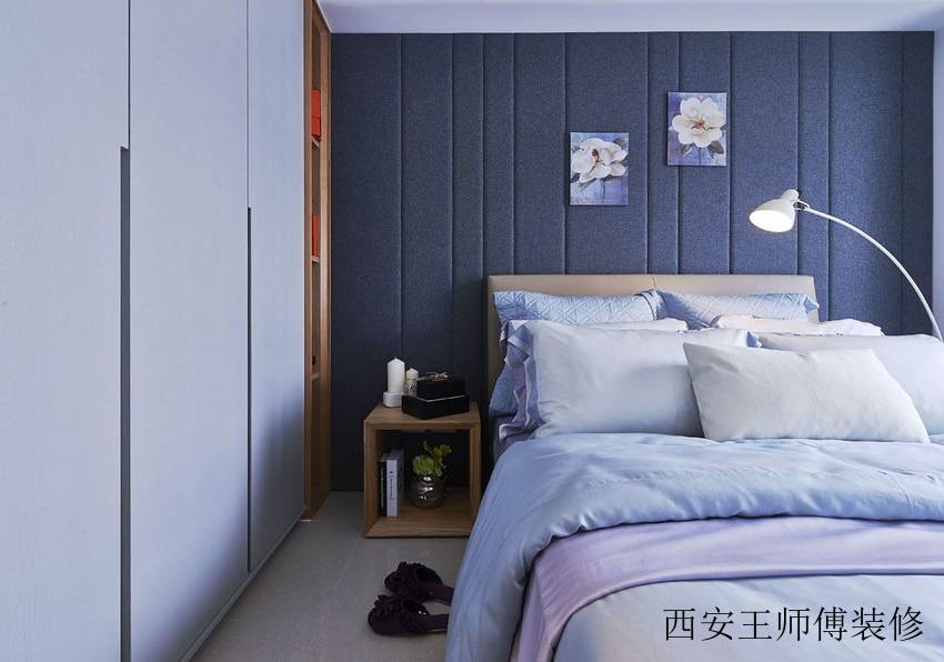 蓝色唯美混搭卧室布置