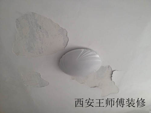 墙面为什么会起皮 墙面掉皮怎么处理
