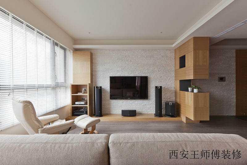 时尚简约现代家居隔断柜装饰