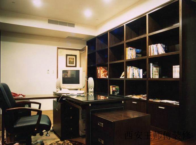 古朴现代书房家具装饰图