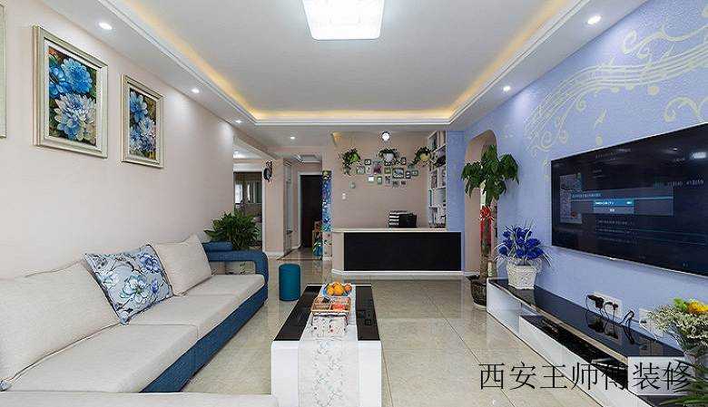 唯美简约现代 客厅电视墙装饰图