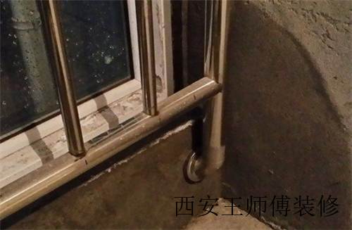 阳台窗户漏水怎么解决 这样做立马解决问题!