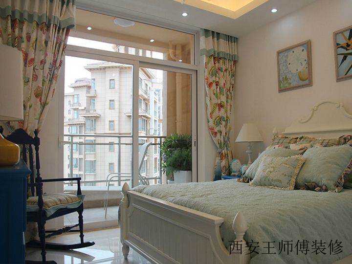 现代简约风格卧室阳台设计案例图