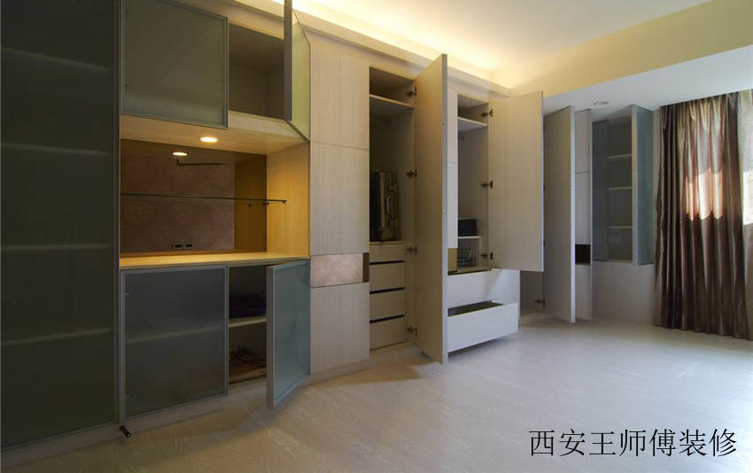简约现代家居定制衣柜效果图