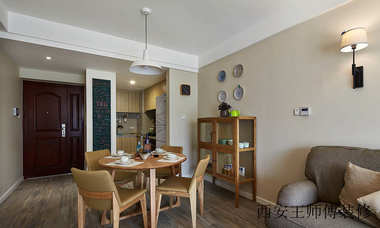 北欧风格小户型餐厅简易设计图